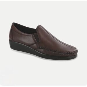 SAS Tripad Leather Dream Comfort Slip On Wedge Loafers w/Exposed Stitching  9.5M